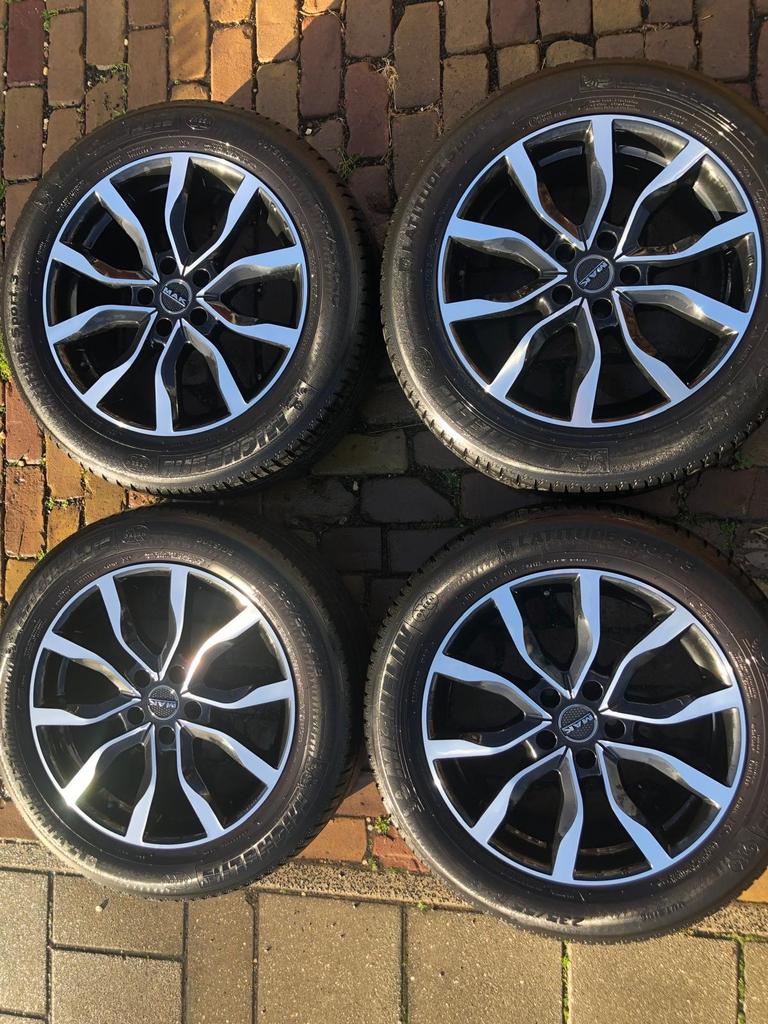 Toyota Rav4 set Michelin banden met velgen 235/55 R18, Ophalen, 18 inch, Gebruikt, Banden en Velgen