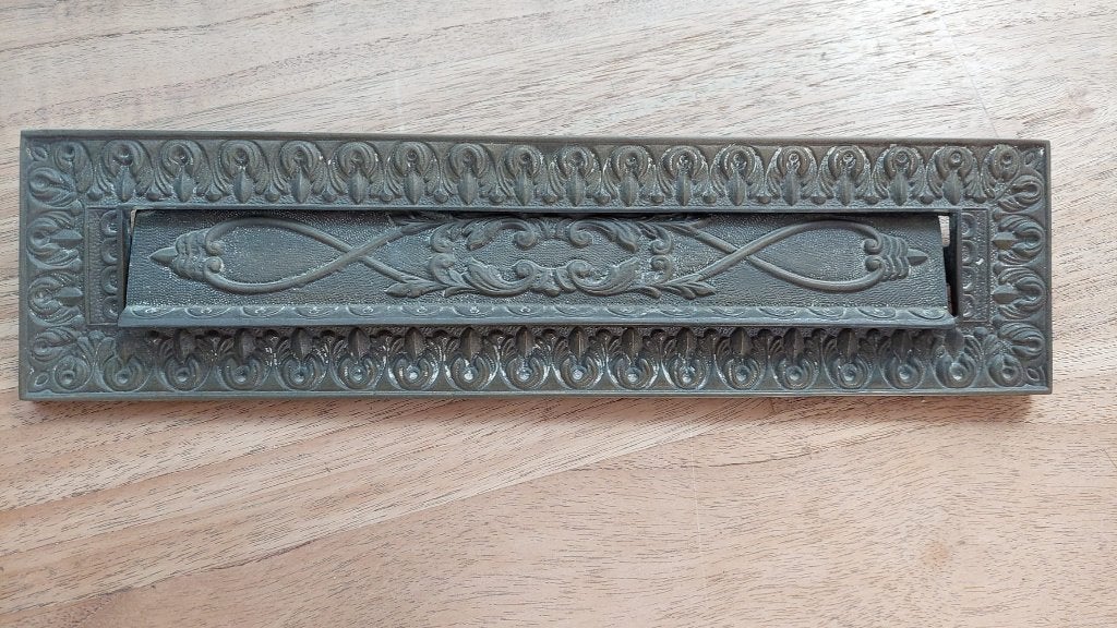 Messing klep voor brievenbus, Ophalen of Verzenden, Gebruikt, Overige materialen, Brievenbusklep