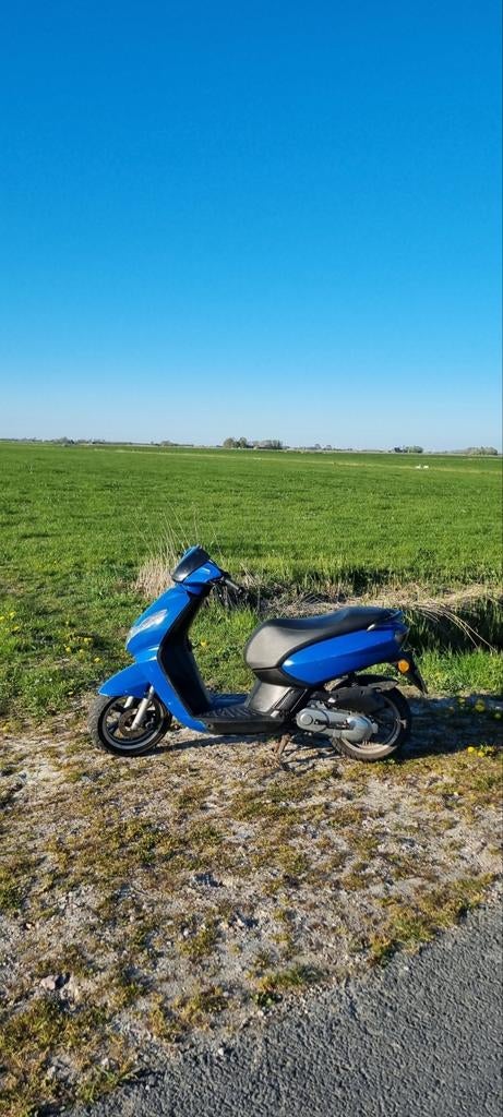 Peugeot Kisbee 2015, Gebruikt, Overige modellen, Ophalen of Verzenden, Benzine