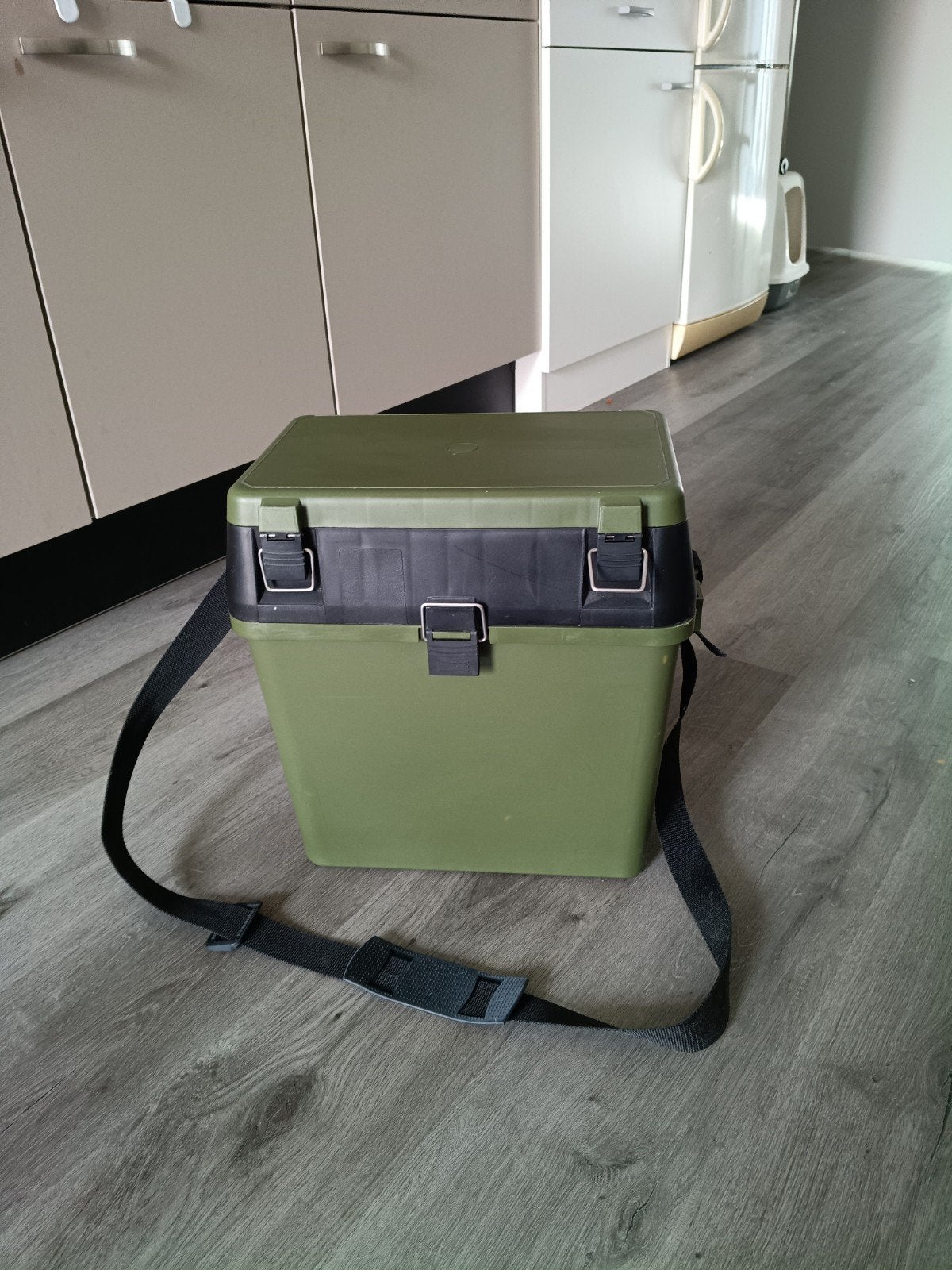 Viskoffer, Ophalen, Zo goed als nieuw, Overige typen
