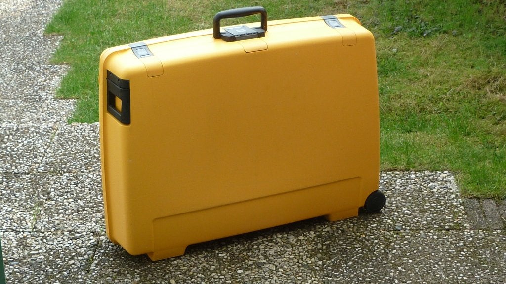 Zeer mooie DELSEY koffer, Hard kunststof, Slot, 45 tot 55 cm, Zo goed als nieuw