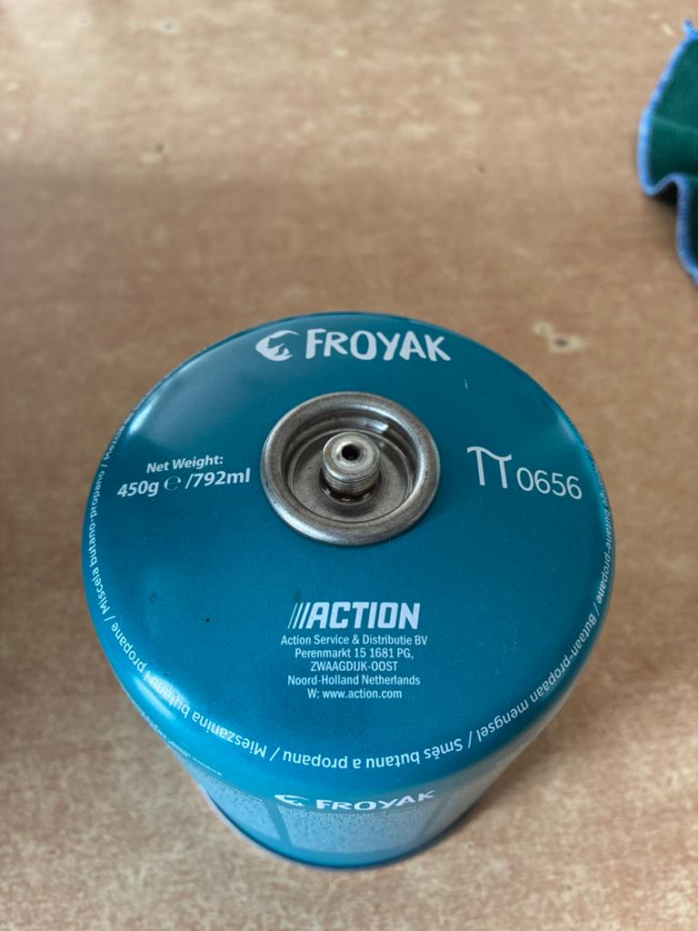 3x Gaspatroon 450gr met schroef ventiel 7/16” 28 UNEF, Caravans en Kamperen, Kampeeraccessoires, Ophalen, Nieuw