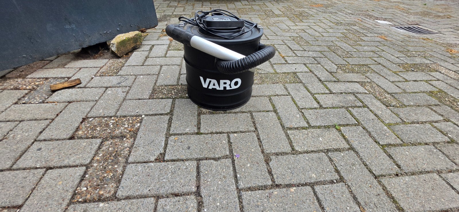 Varo Industriële Stofzuiger - Krachtig en Betrouwbaar, Witgoed en Apparatuur, Stofzuigers, Gebruikt, Ophalen of Verzenden, Industriële stofzuiger