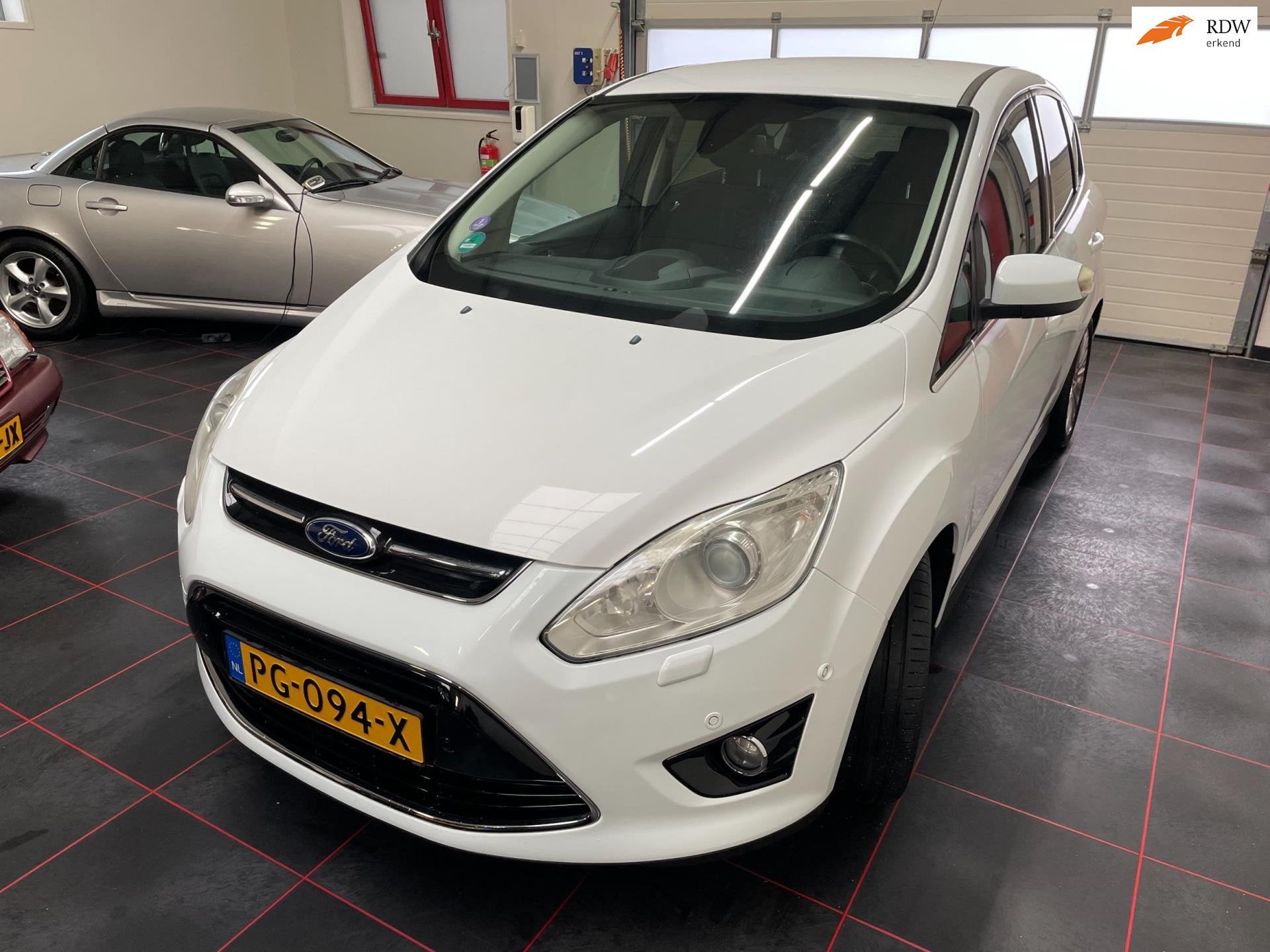 Ford C-Max 1.0 Titanium, Auto's, Voorwielaandrijving, Euro 5, Gebruikt, Wit