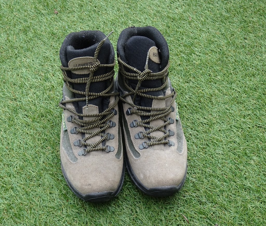 Te koop Wandel, bergschoenen in nieuwstaat., Ophalen of Verzenden, Zo goed als nieuw, Schoenen