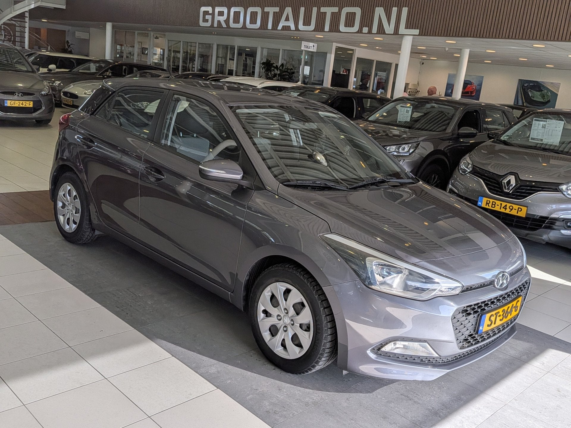 Hyundai i20 1.2 LP i-Drive Airco, Stuurbekrachtiging, Auto's, Elektrische ramen, Euro 6, 4 cilinders, Bedrijf