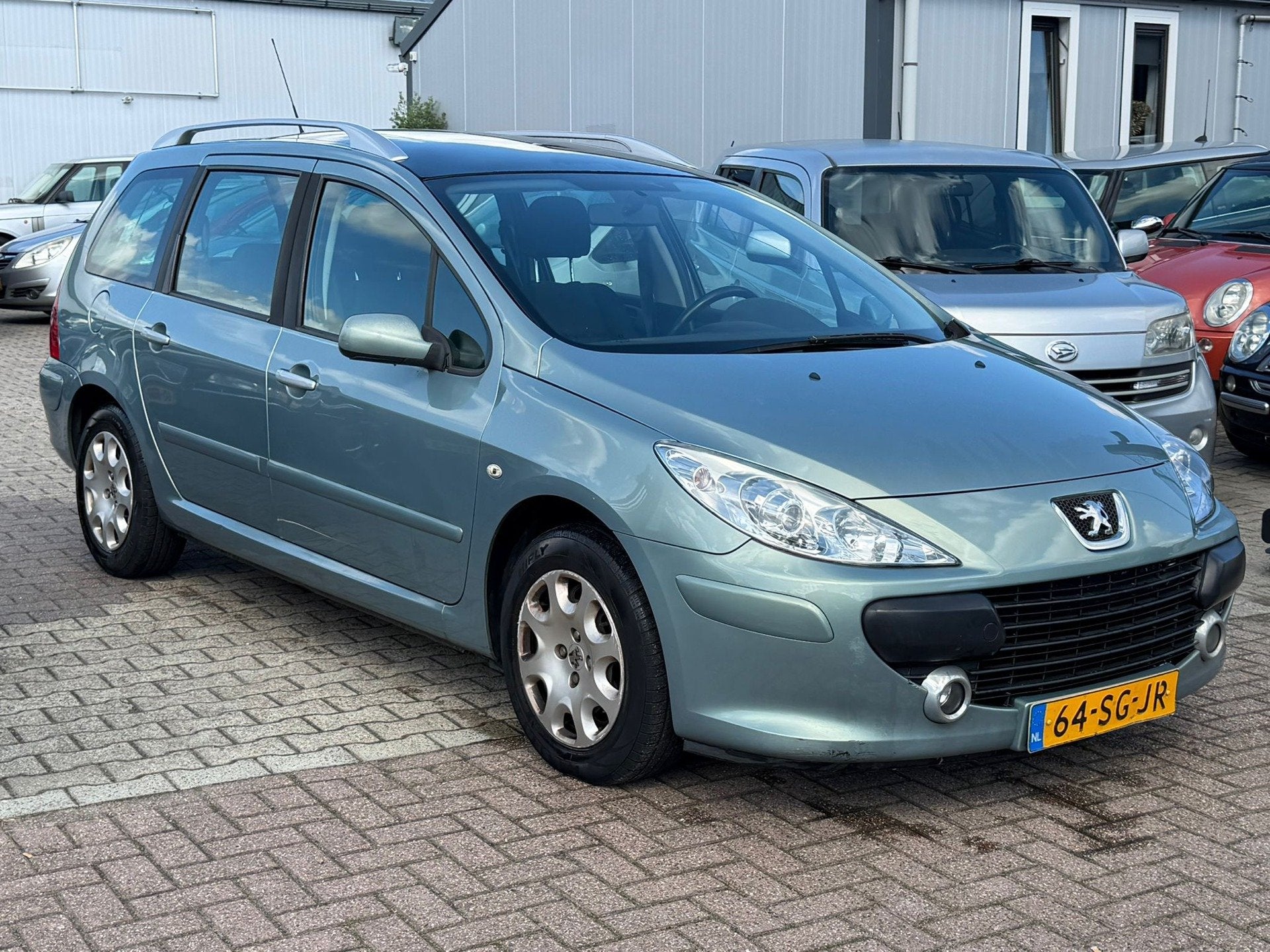Peugeot 307 SW 1.6-16V 2006 Automaat 6-Persoons APK 05-2027, Auto's, 730 kg, Gebruikt, 4 cilinders, Origineel Nederlands
