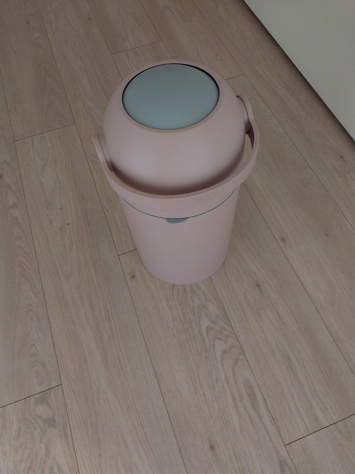 Roze We-Too luieremmer - zo goed als nieuw, Ophalen