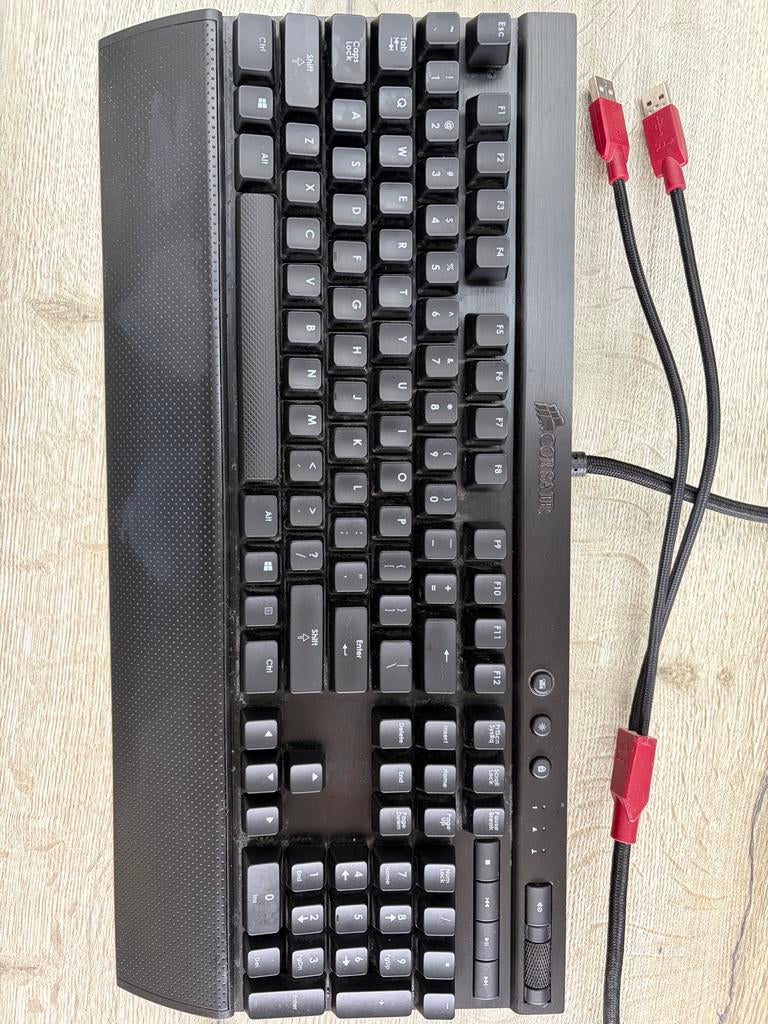 Corsair Vengeance K70 Mechanisch Gaming Toetsenbord, Computers en Software, Toetsenborden, Ophalen, Gebruikt, Gaming toetsenbord