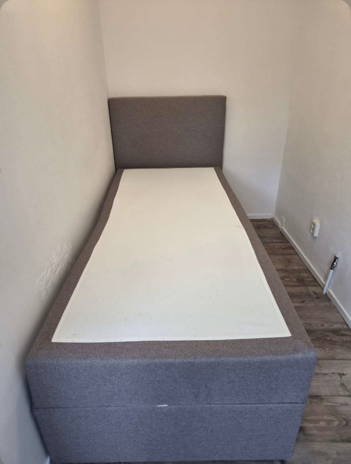 Boxspring bed 1 personen, Huis en Inrichting, Ophalen, Zo goed als nieuw, Tweepersoons