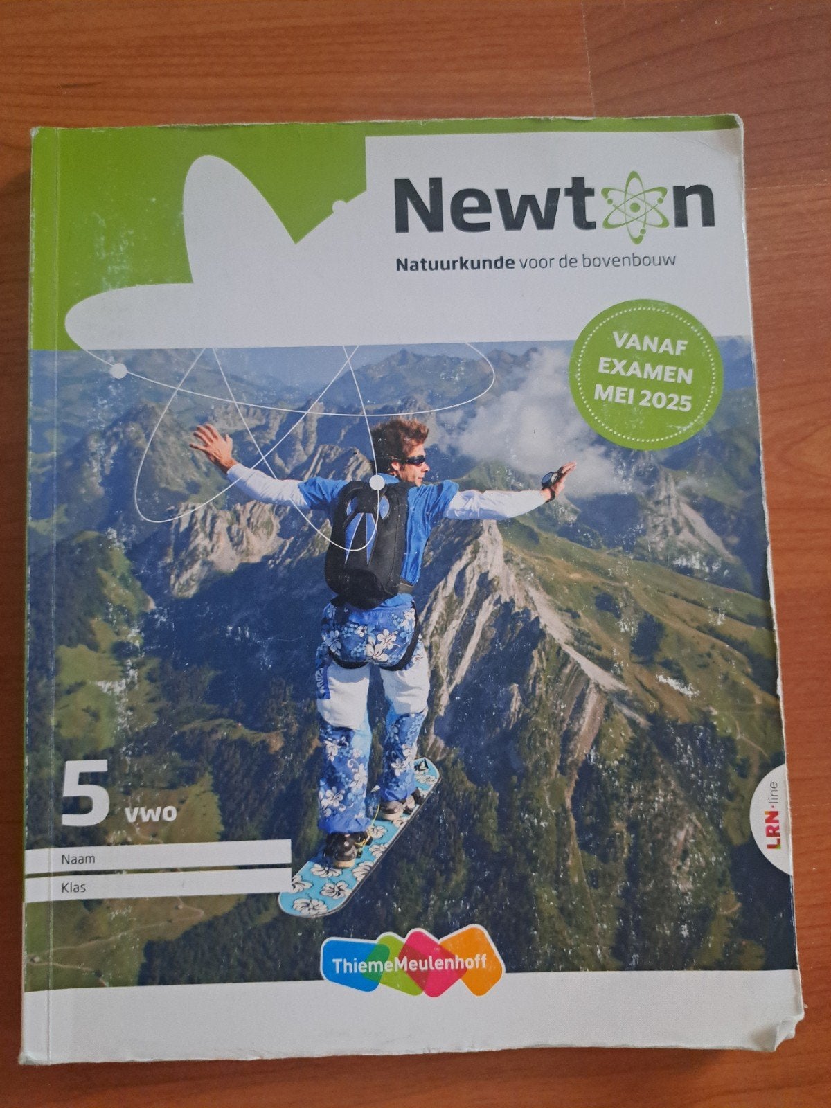 Newton Natuurkunde 5 VWO - Vanaf examen mei 2025, Ophalen of Verzenden, Zo goed als nieuw, VWO, Natuurkunde