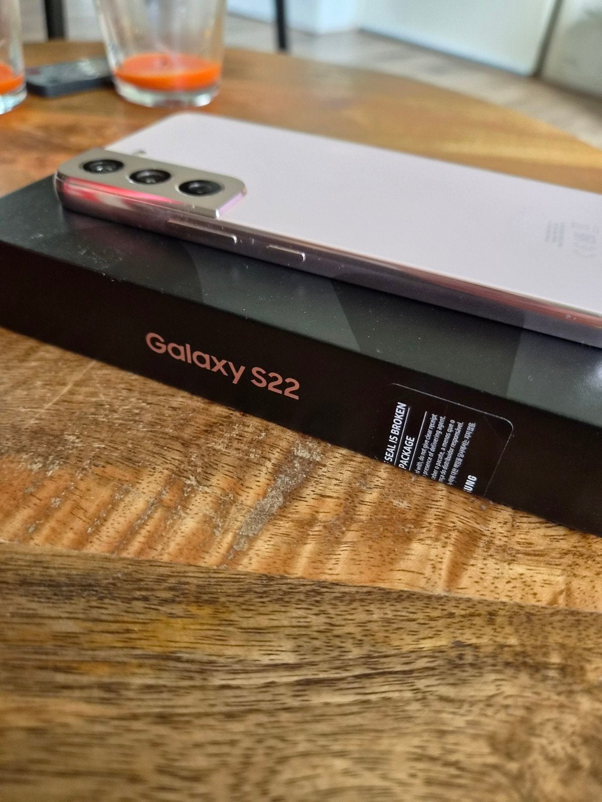 Nette samsung galaxy s22 128 GB, Ophalen of Verzenden, Zo goed als nieuw, Roze, Galaxy S22