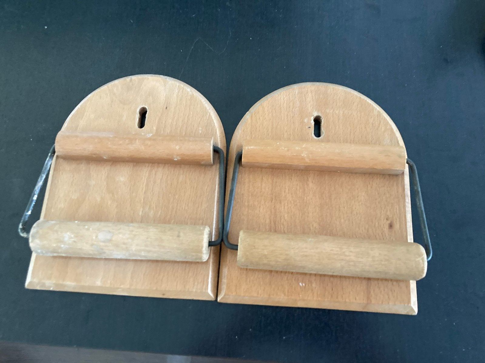 2 houten vintage wc rol houders jaren 50, Verzenden