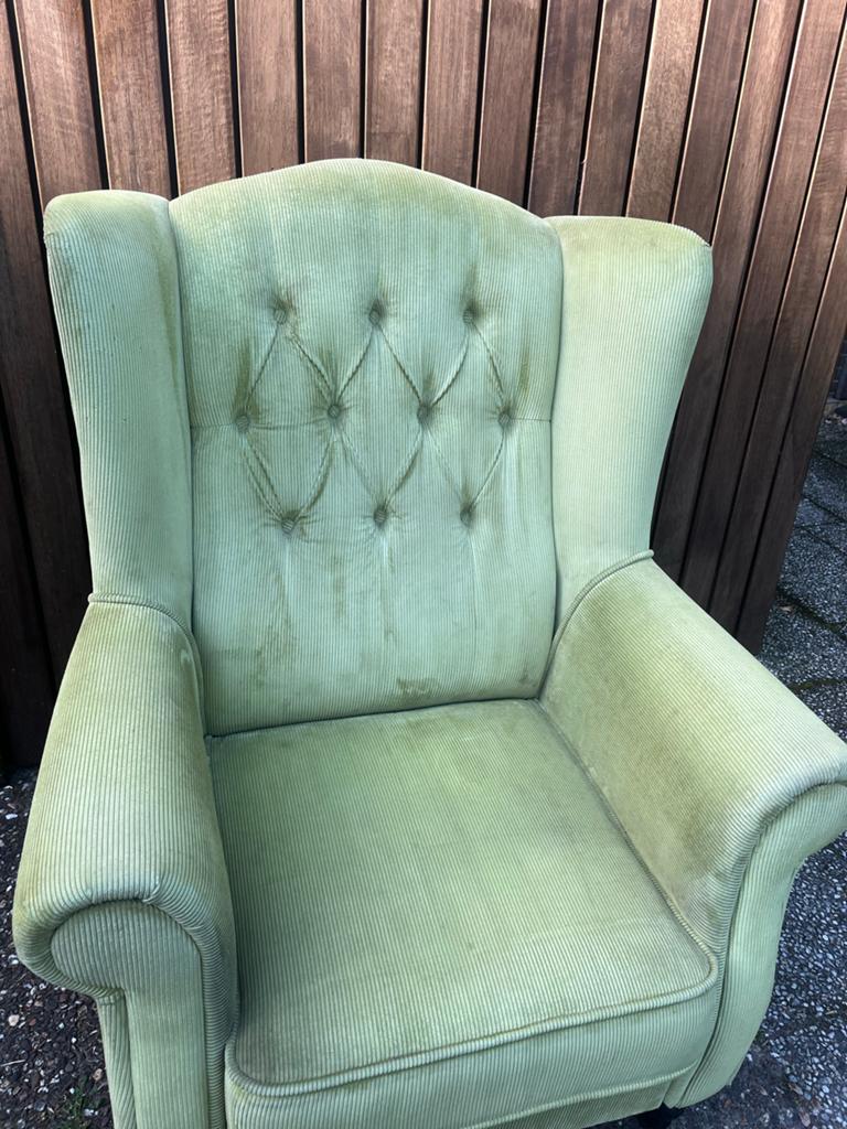 Leuke Livik oorstoel in ribstof, Huis en Inrichting, Fauteuils, Gebruikt, Stof, 75 tot 100 cm, Ophalen
