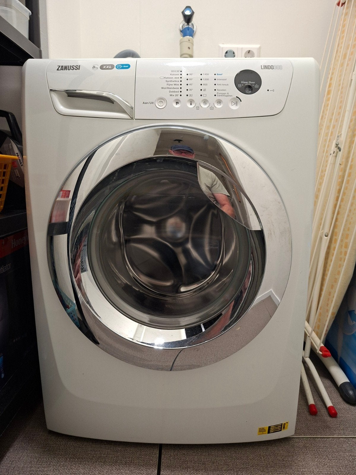 Zanussi Lindo 300 8kg XXL Wasmachine met waterslot, Ophalen, Gebruikt, Handwasprogramma, Voorlader