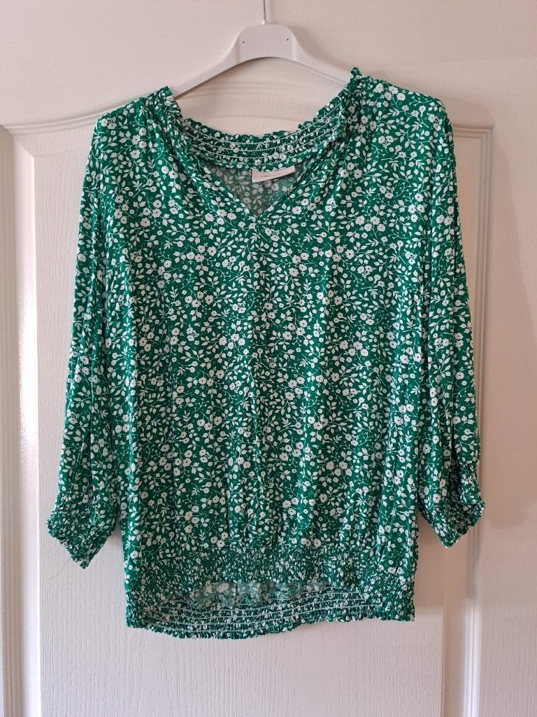 Freequent zomer top maat S 36 groen wit bloem, Kleding | Dames, Tops, Freequent, Ophalen of Verzenden, Zo goed als nieuw, Korte mouw