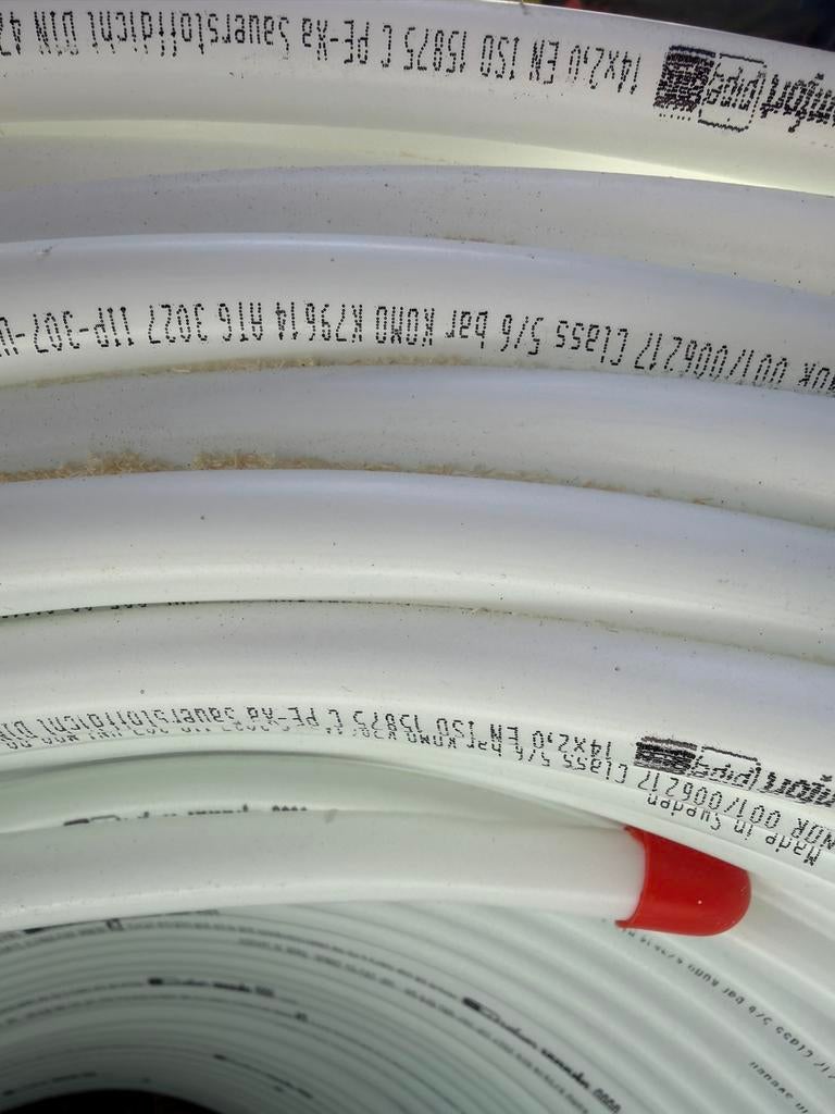 Nieuwe Uponor Comfort Pipe PE-Xa buis 14x2.0mm, Pvc, 6 meter of meer, Nieuw, Rechte buis