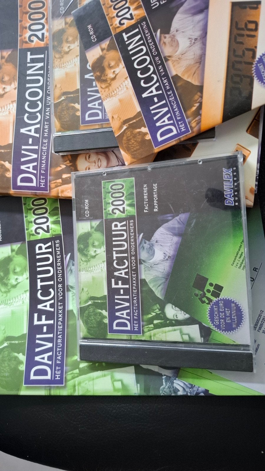 Davi-Account 2000 & Davi-Factuur 2000 Boekhoudprogramma's, Computers en Software, Ophalen of Verzenden, Nieuw