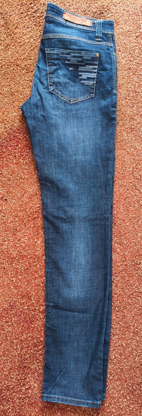 Jeans van MAC 40/ 34
Carrie Pipe Knit
Niet gedragen, Blauw, MAC, Nieuw, Ophalen of Verzenden