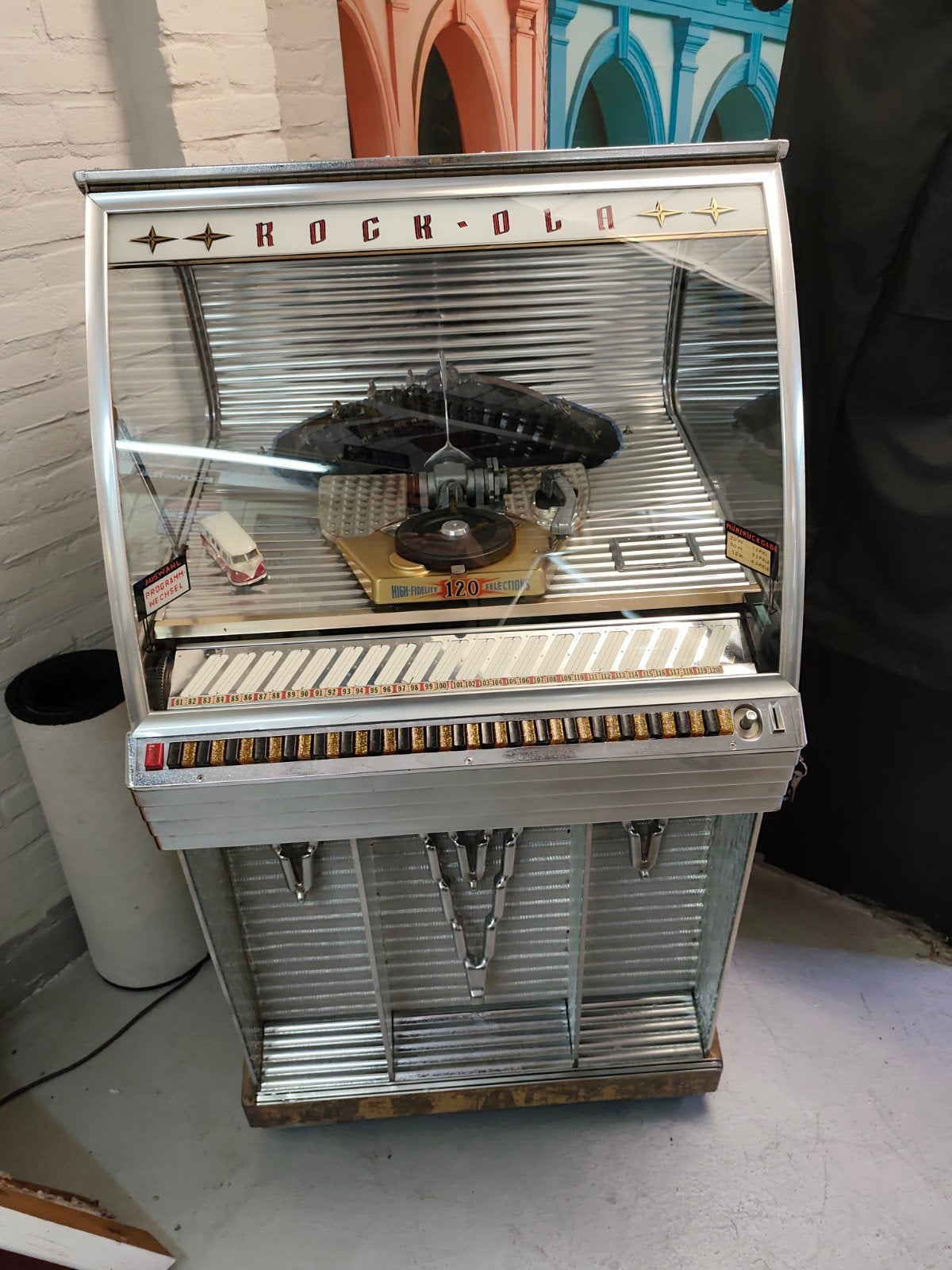 Rock-Ola 1448 Jukebox - Vintage Platenkast, Verzamelen, Met singles, Gebruikt, 1950 tot 1960, Rock Ola