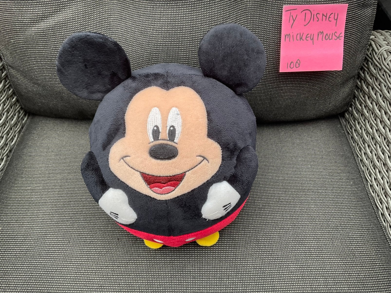 Zgan, niet kapot, TY Disney Mickey Mouse pluche bal knuffel, Verzamelen, Disney, Ophalen, Mickey Mouse, Zo goed als nieuw, Knuffel