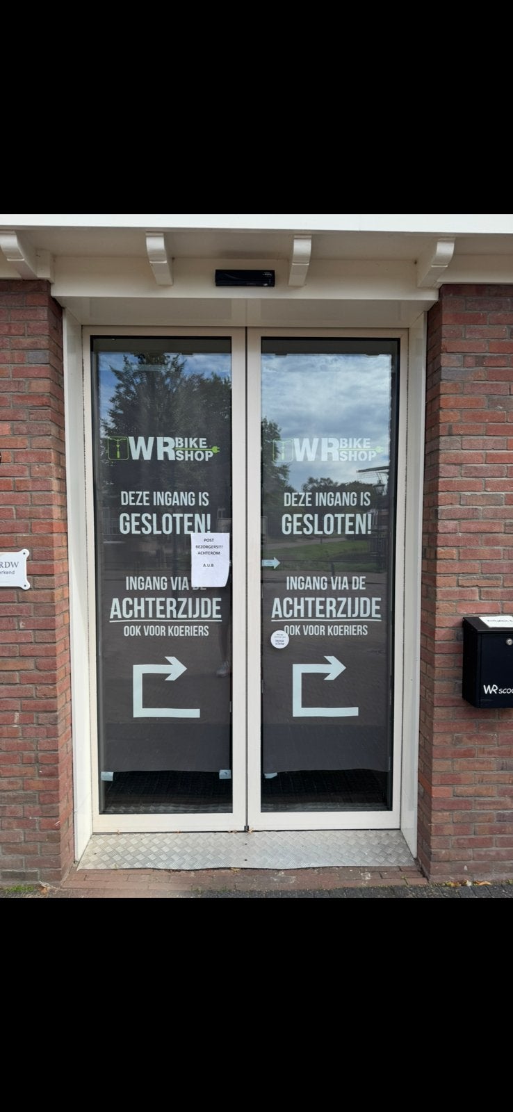 Schuifdeuren, elektrische, winkel ingang, Ophalen, Overige typen, Aluminium, Zo goed als nieuw