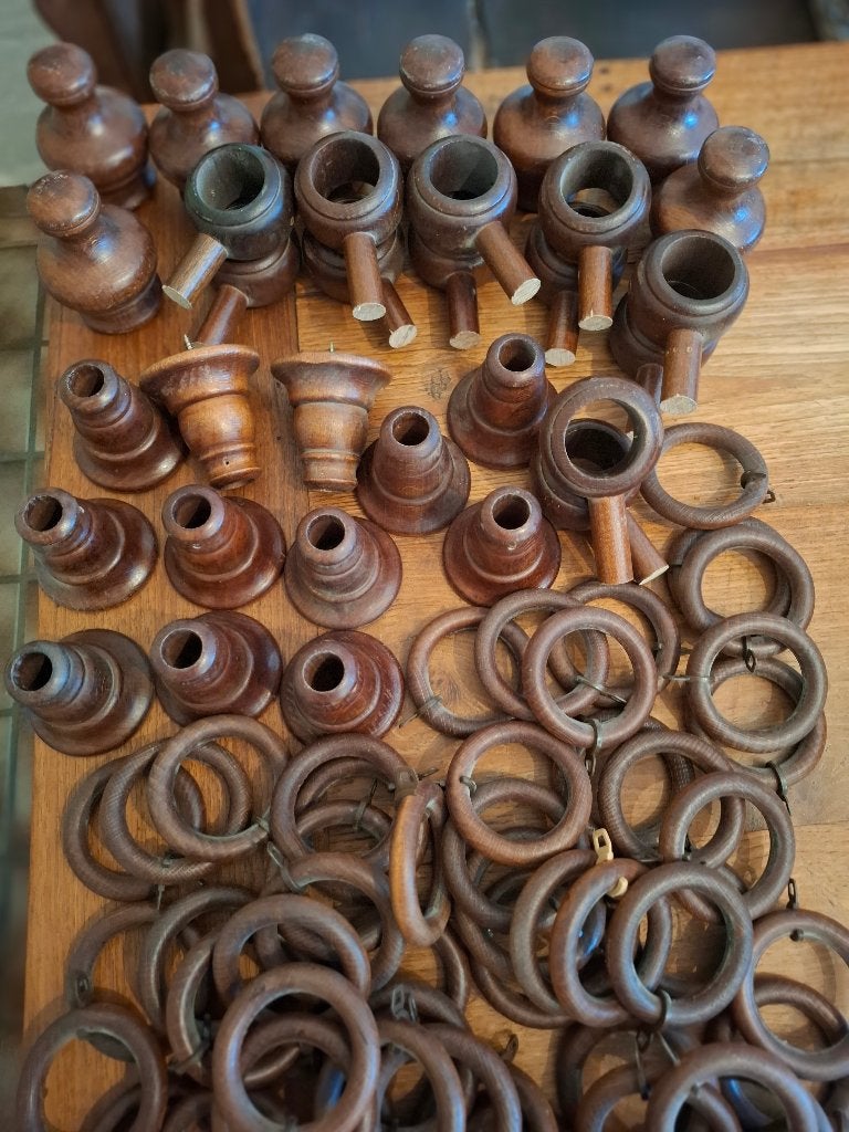 Oude houten gordijn ringen ca.130 met toebehoren, Hobby en Vrije tijd, Gebruikt, Overige thema's, Herbruikbaar, Bruin