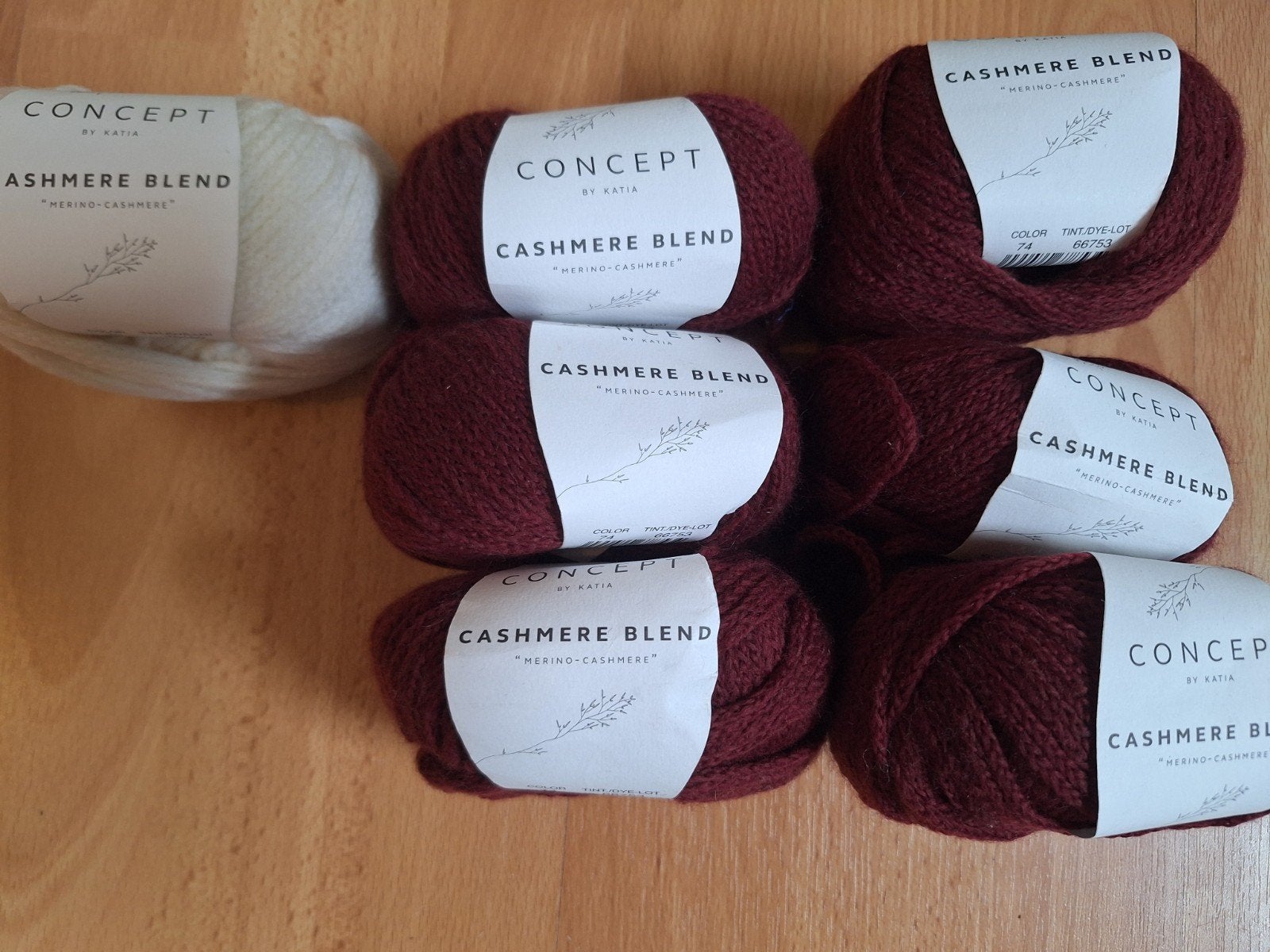 Katia Concept  Cashmere Blend, Verzenden, Nieuw, Breien of Haken, Wol of Garen