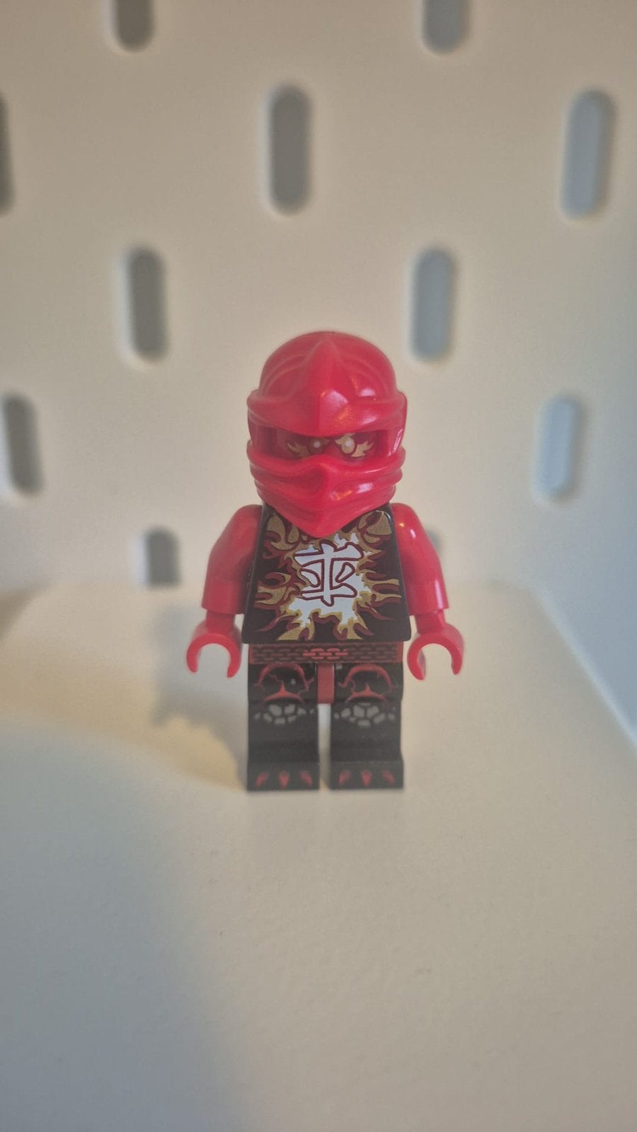 Lego Ninjago minifiguur - Kai Airjitzu (njo0161) + Wapens, Ophalen of Verzenden, Zo goed als nieuw, Overige onderwerpen