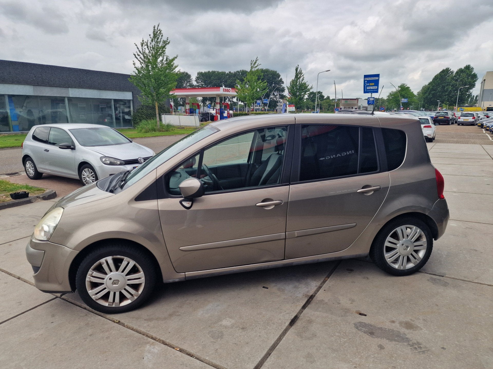 Renault Grand Modus 1.2 TCE Dynamique - Clima - Cruise - GOE, Auto's, Voorwielaandrijving, Gebruikt, Zwart, 4 cilinders