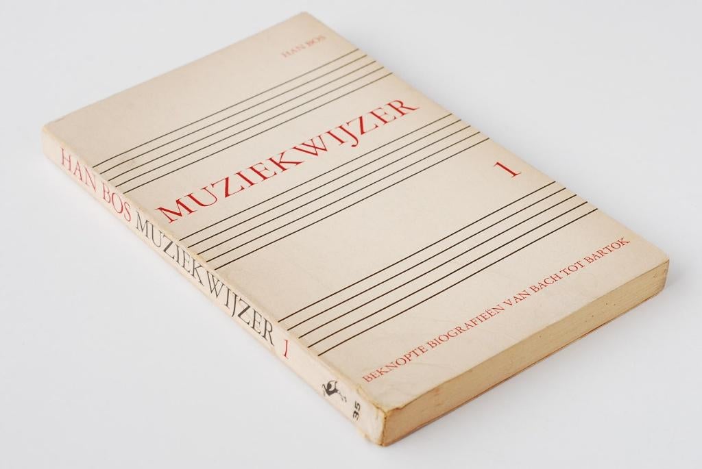 Muziekwijzer - Biografieën van Bach tot Bartok (1965), Boeken, Verzenden, Zo goed als nieuw