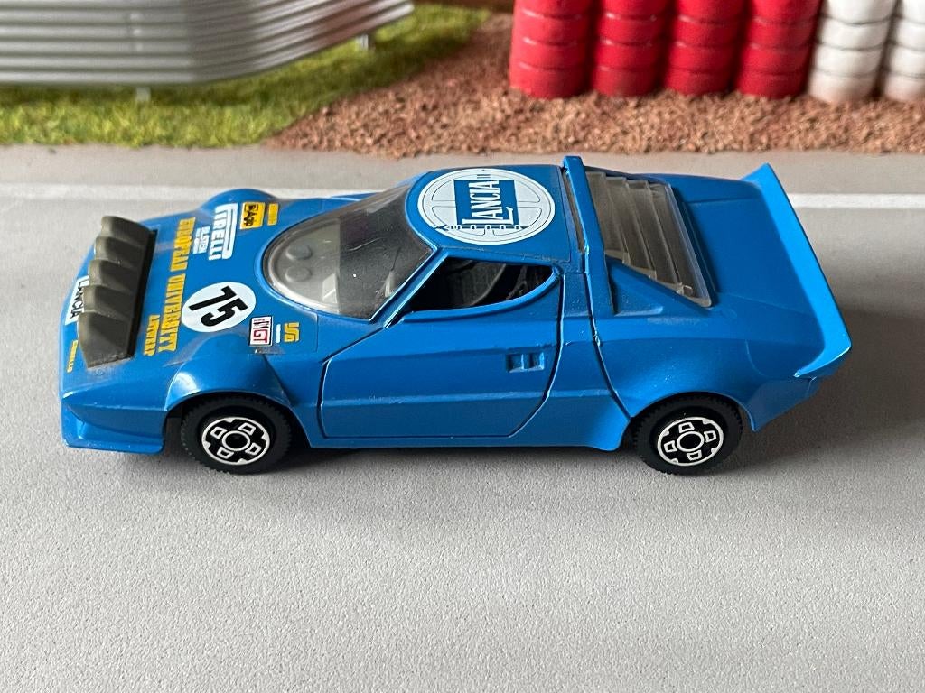Lancia Stratos - Porsche 935 TT Burago, Hobby en Vrije tijd, Modelauto's | 1:43, Ophalen of Verzenden, Nieuw, Auto, Overige merken