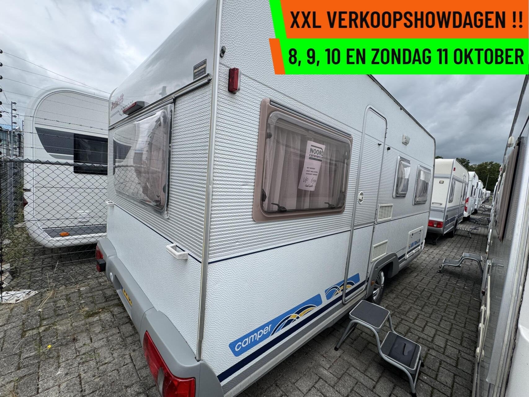 Dethleffs CAMPER 460 DB, DWARSBED, RONDZIT, VOORTENT, Caravans en Kamperen, Serviceluik, Rondzit, Bedrijf, 750 - 1000 kg