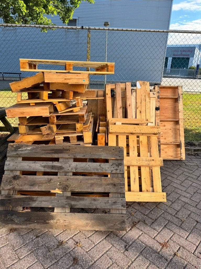 Gratis pallets, Doe-het-zelf en Verbouw, Hout en Planken, Ophalen, Gebruikt, Pallet, Minder dan 200 cm