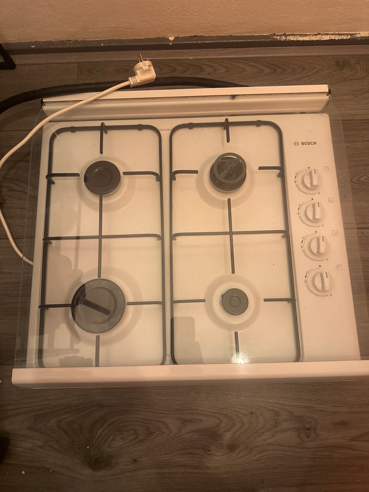 Bosch Gasfornuis met 4 Kookzones en Glazen Deksel, Witgoed en Apparatuur, Ophalen, Gebruikt, 4 kookzones, Gas