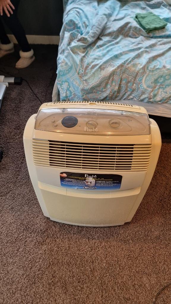Airco airconditioning unit Delonghi Pinguin, Ophalen, Gebruikt, Minder dan 60 m³, 3 snelheden of meer