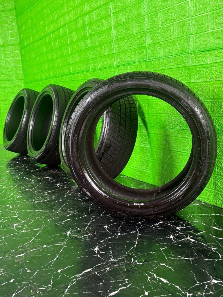 Barum Polaris 5 215/45R18 winterbanden 9mm profiel, Niet ingevuld, 18 inch, Niet ingevuld, Band(en)
