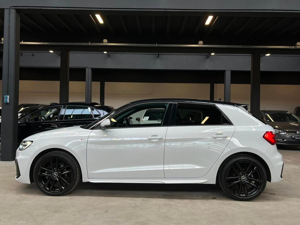 Audi A1 Sportback 35 TFSI S-line Automaat/Sfeerverl/Carplay/, Auto's, 150 pk, Leder en Stof, Wit, Origineel Nederlands