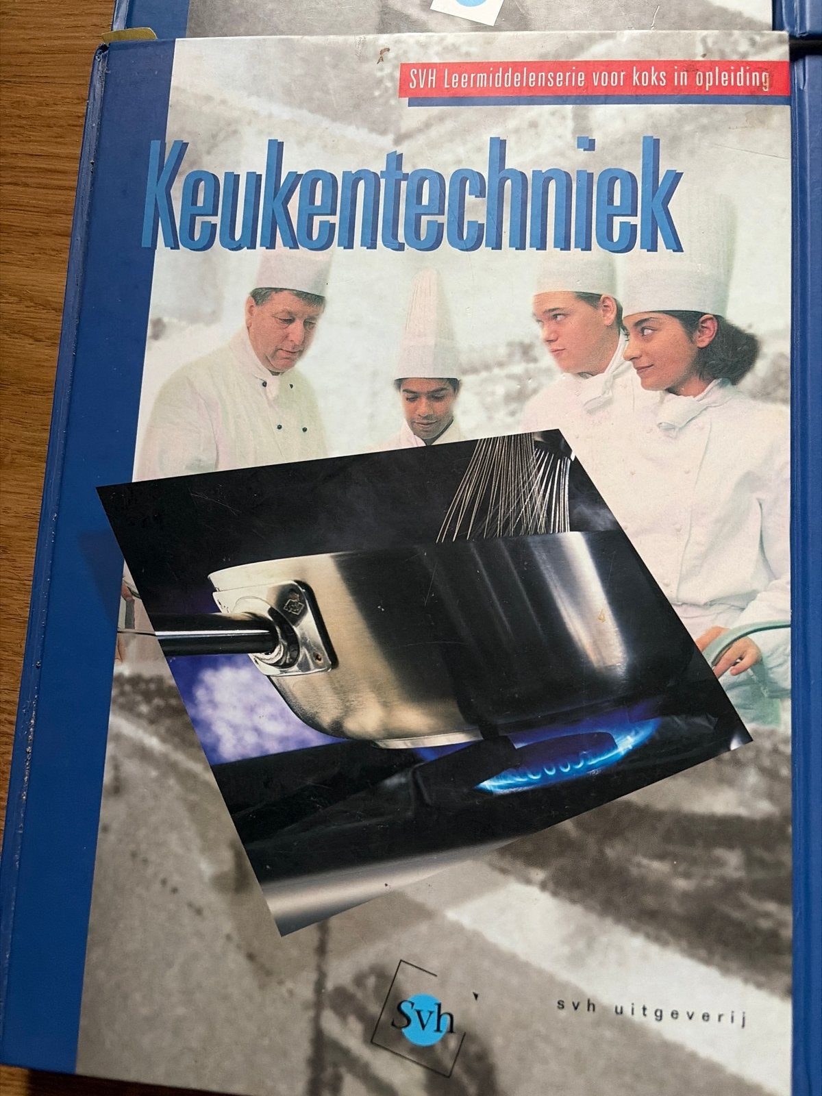 SVH Leermiddelen serie voor koks in opleiding (5 boeken), Ophalen of Verzenden, Zo goed als nieuw