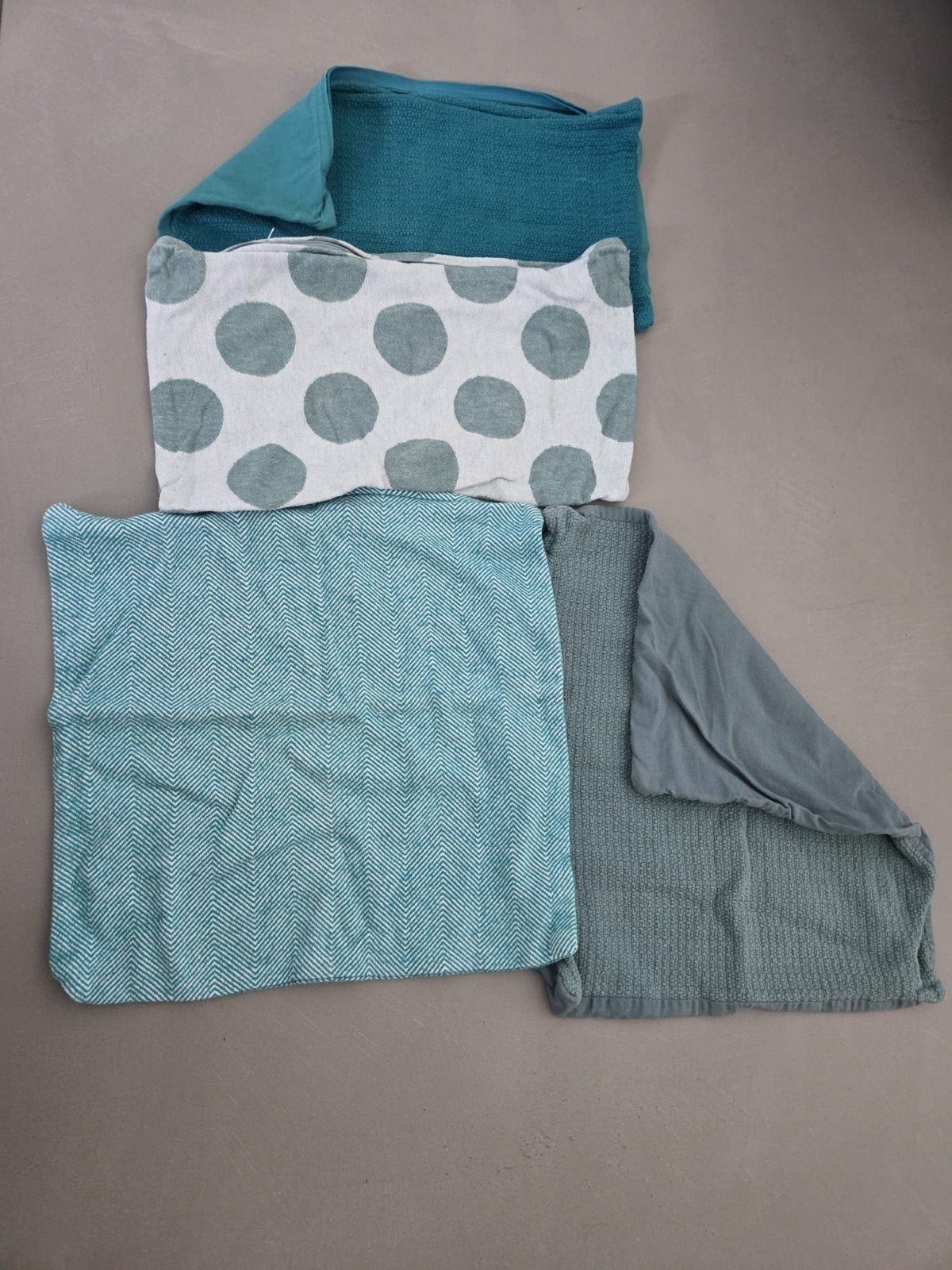 Diverse kussenslopen voor kussens van 30x30cm, Ophalen of Verzenden, Gebruikt, Blauw, Overige typen