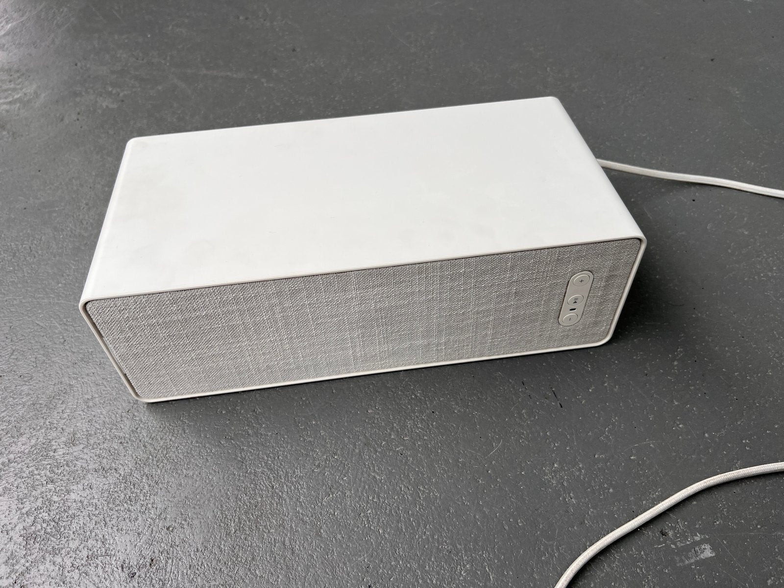 Ikea symfonisk wit wireless speaker (vaste prijs), Ophalen of Verzenden, Zo goed als nieuw