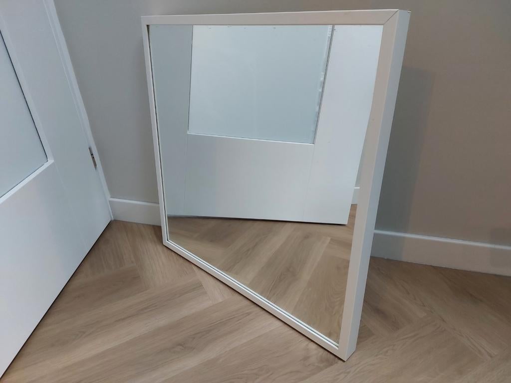 IKEA STAVE spiegel, wit, 65x65 cm, Huis en Inrichting, Woonaccessoires | Spiegels, Ophalen of Verzenden, Zo goed als nieuw, 150 tot 200 cm