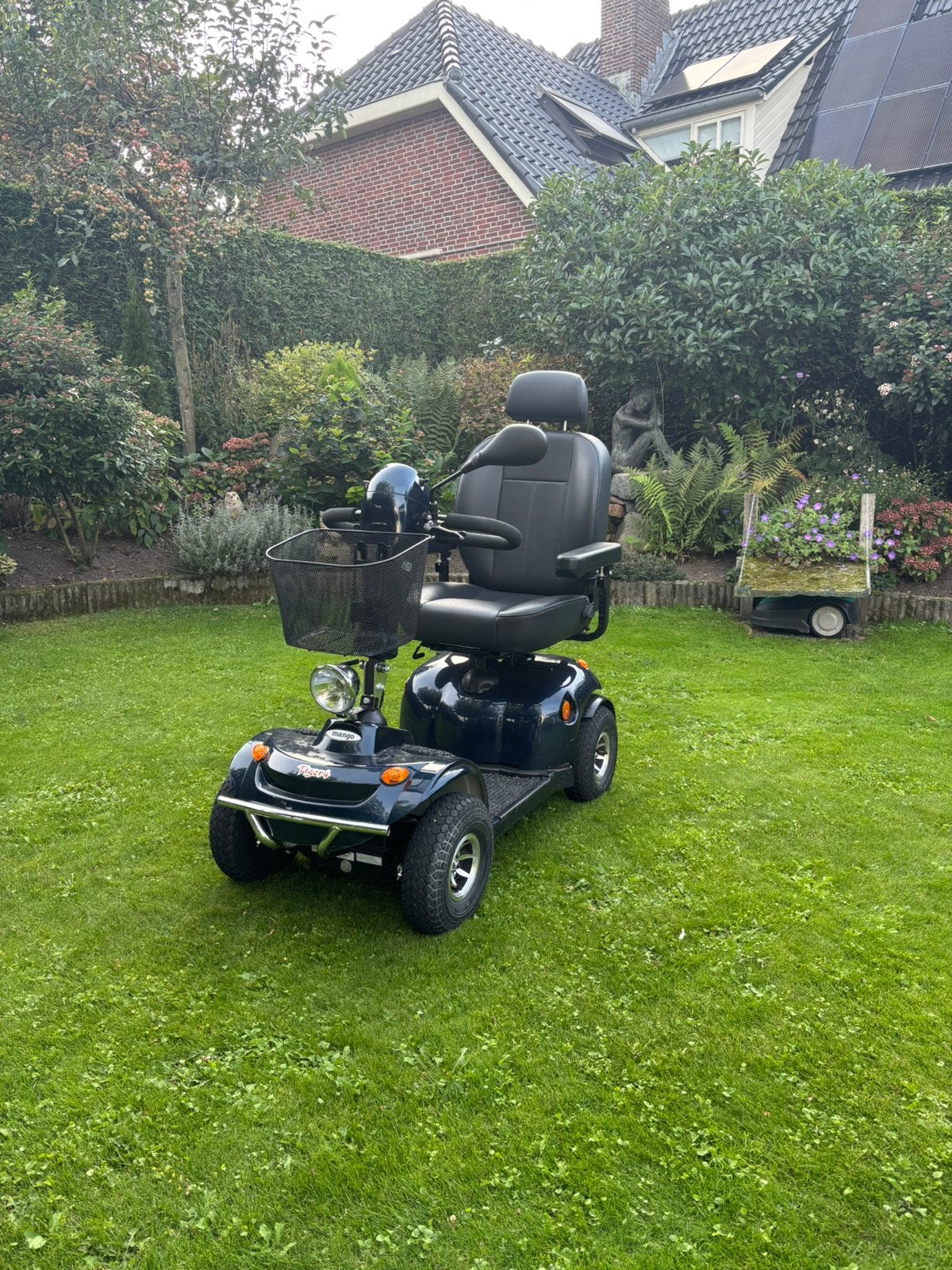 Mango Freerider scootmobiel 2 nieuwe accu’s zeer nette staat, Ophalen, Gebruikt, Mango, 16 km/u of meer