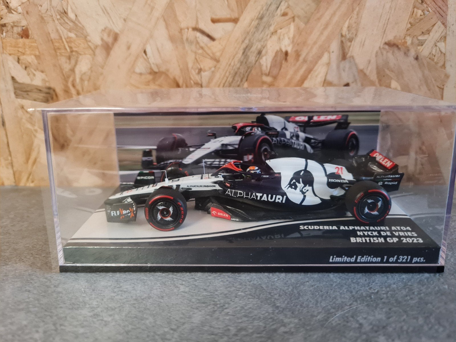 Nyck de Vries AlphaTauri AT04 Minichamps Limited Edition, Ophalen of Verzenden, Nieuw, Formule 1