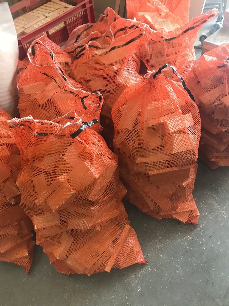 Zakken brandhout | zakken haardhout | openhaardhout, Minder dan 3 m³, Ophalen