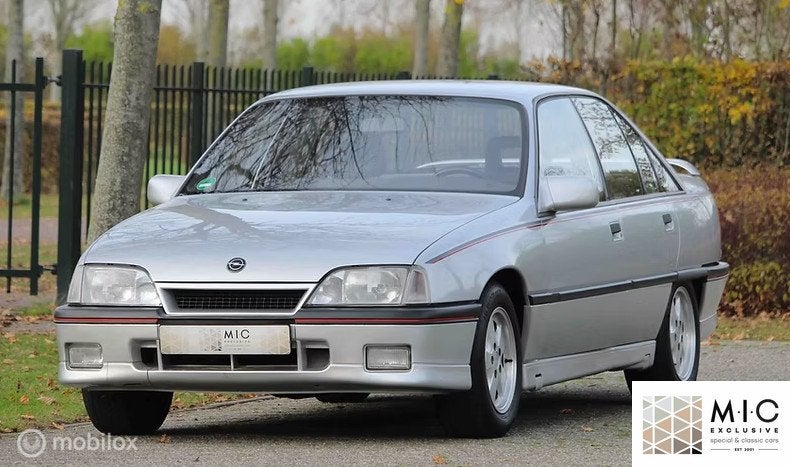 Zeldzaam icoon! |Opel Omega 3.0i 3000 | 1987 | MRB vrij!, Auto's, Oldtimers, Achterwielaandrijving, Metallic lak, 2969 cc, 156 pk