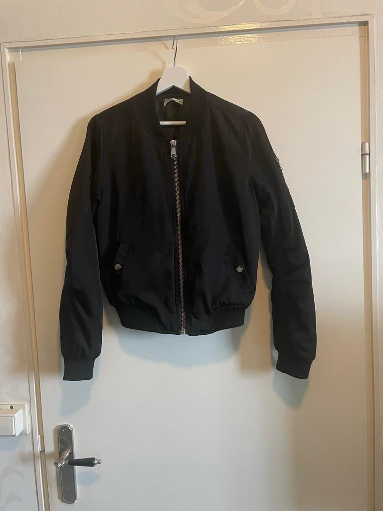 Cherry Koko bomberjack dames maat S diepzwart, Ophalen of Verzenden, Gedragen, Maat 36 (S), Zwart
