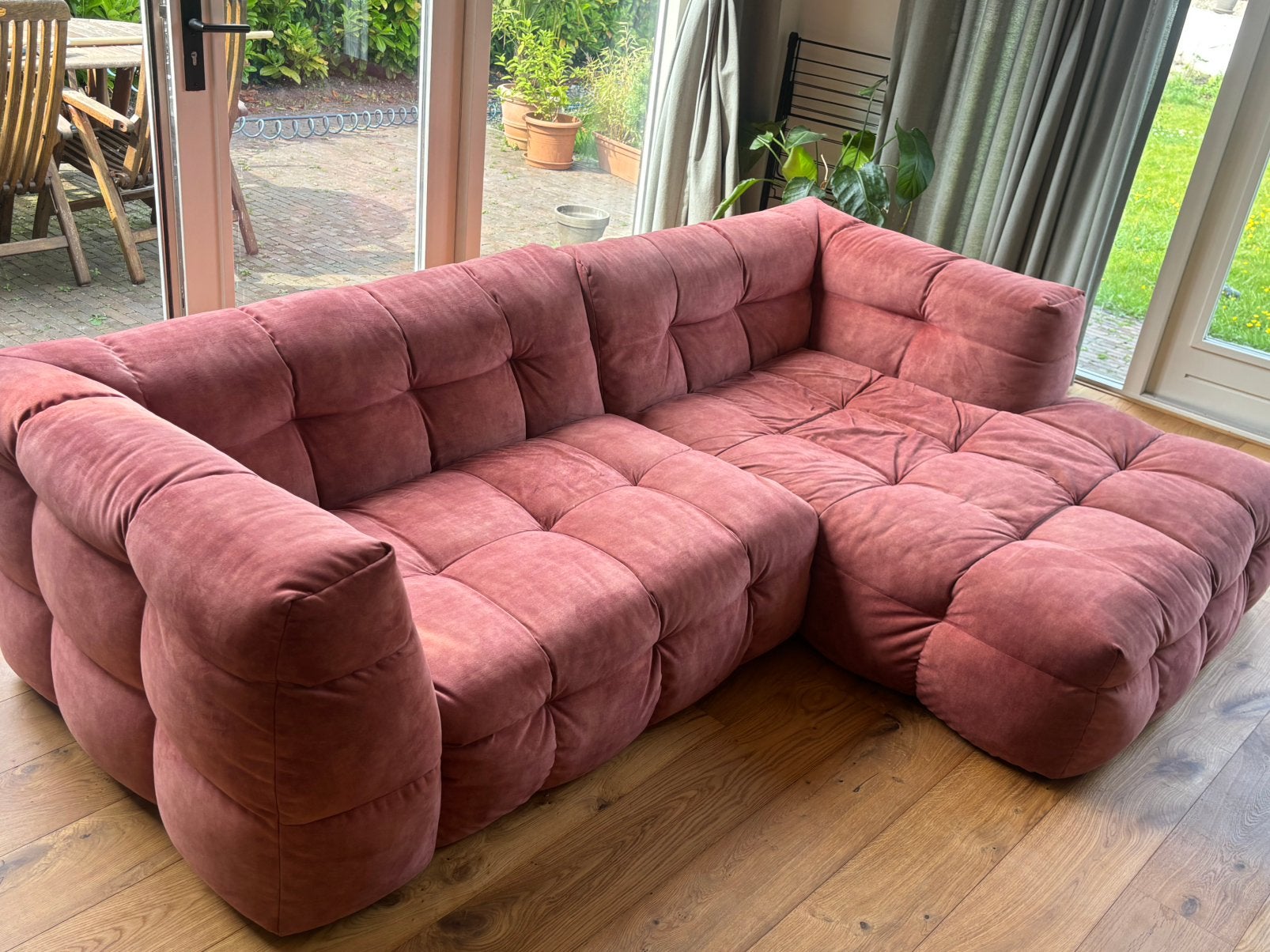 Roze bank 'tokyo sofa' van Decor Amsterdam, Ophalen, Gebruikt