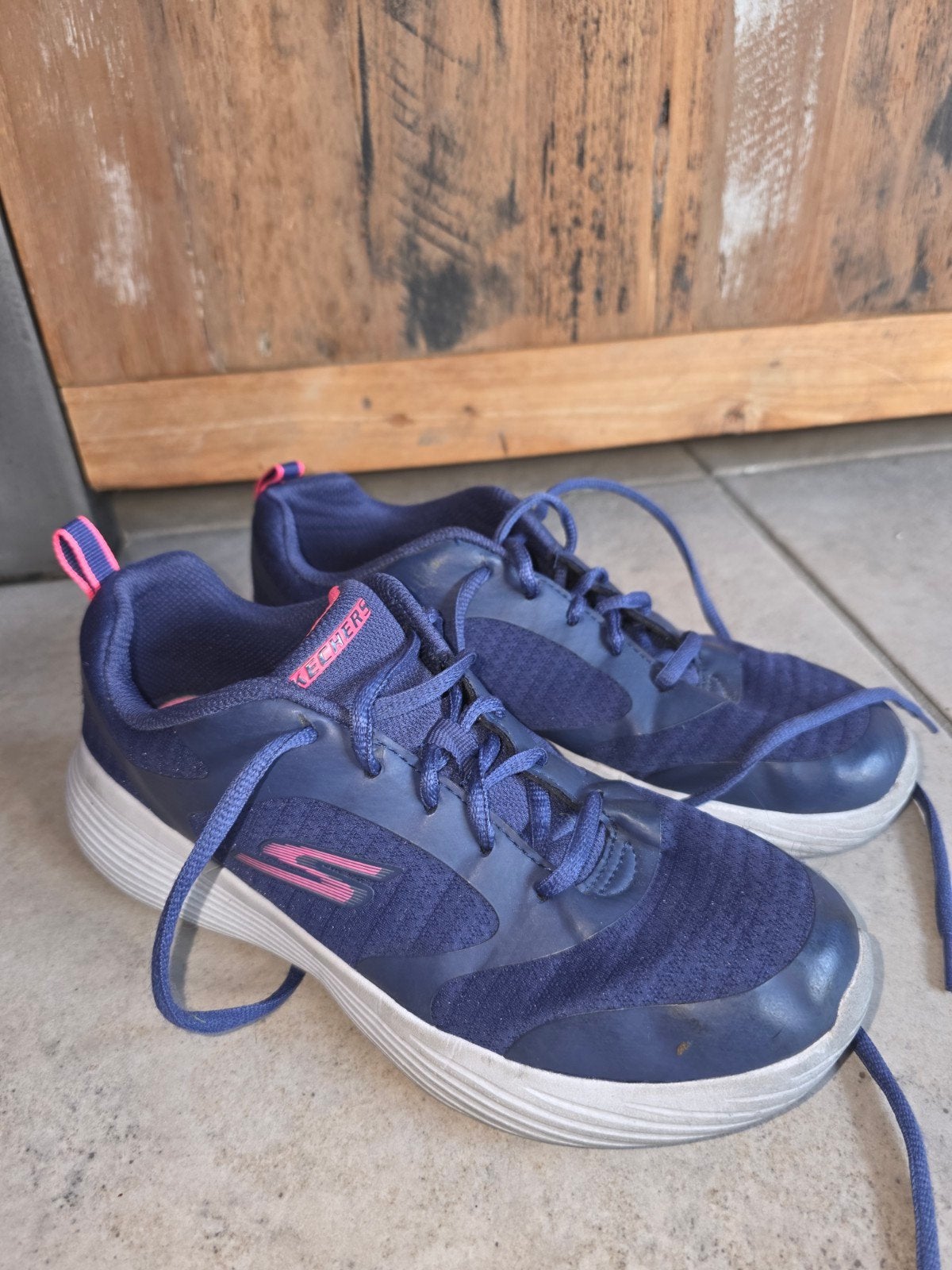 Skechers schoenen mt38-ZGAN- Slechts bij gym binnen gebruikt, Skechers, Ophalen of Verzenden, Zo goed als nieuw