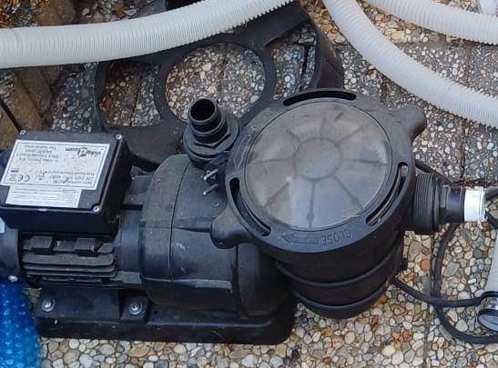 Zandfilterpomp 600 W 17000 L/u voor zwembad + zak filterglas, Tuin en Terras, Zwembad-toebehoren, Ophalen, Gebruikt, Zwembadpomp